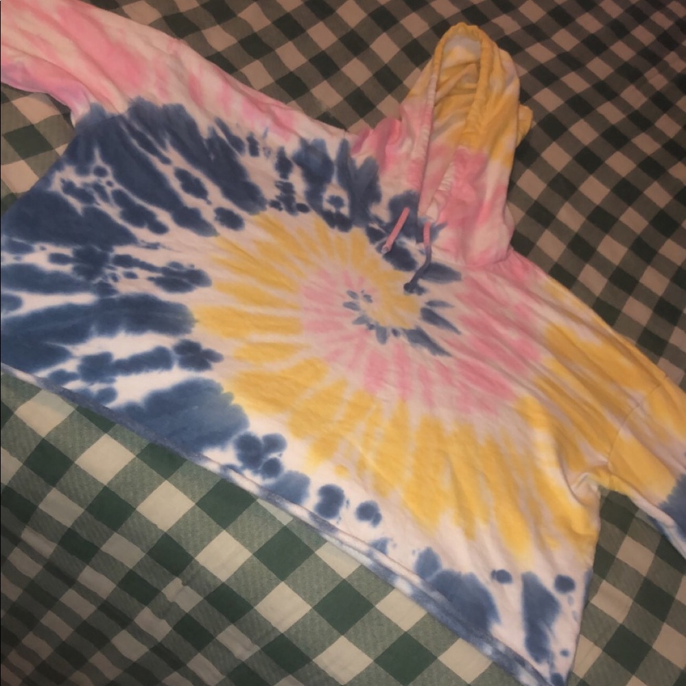 Cropped Tie-Dye hoodie